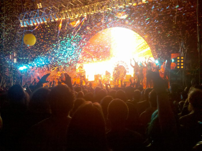 Flaming Lips Live in Pittsburgh July 20, 2010