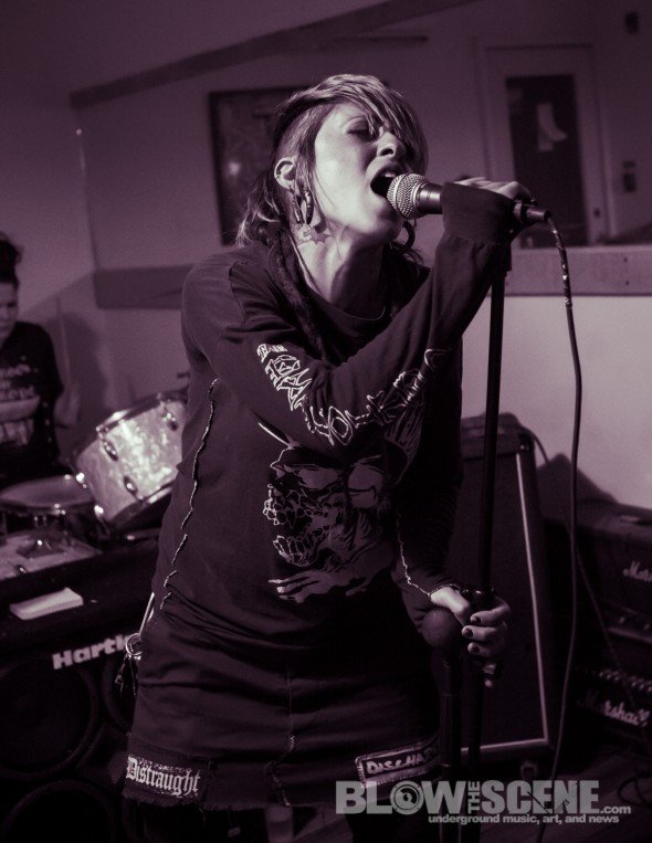 Future Primitive-band-029