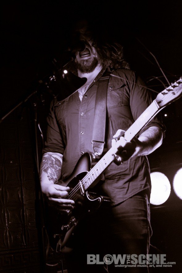 Young-Widows-band-021